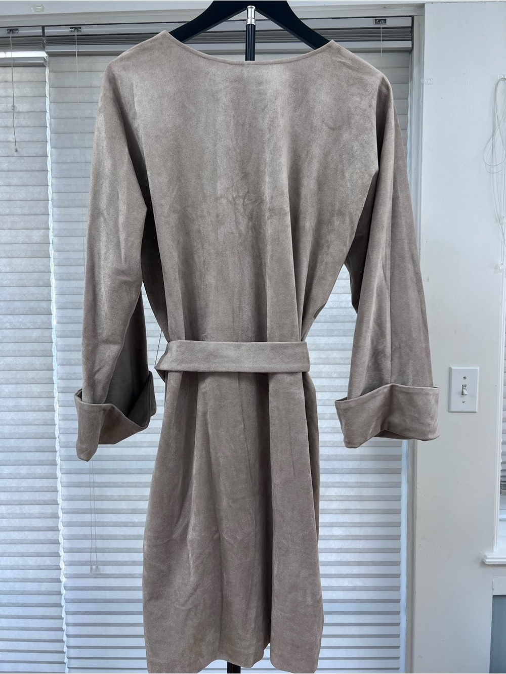BCBGMaxAzria Taupe Suede-Look Shift Dress Belted Long Sleeve - Picture 7 of 7
